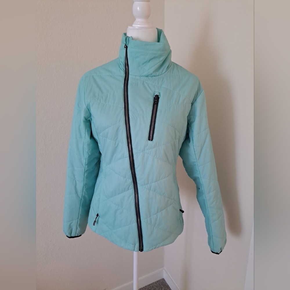 Basin and Range Quinn's PrimaLoft Jacket for women in the color Mint Sz M EUC